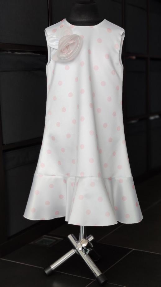 Dětské šaty s puntíky