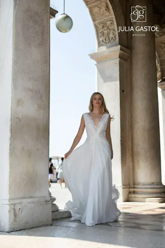 Svatební šaty IRIS