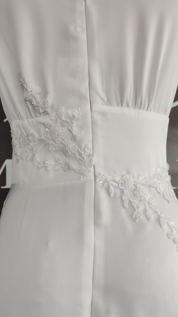 Svatební šaty ASYM