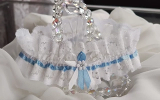 Podvazek bílo-modrý