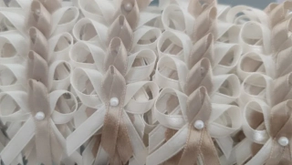 vývazek ivory-béžový s perlou