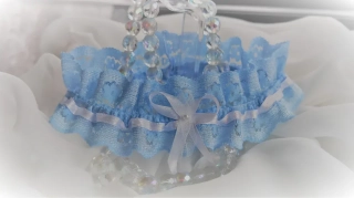 Podvazek modro-bílý